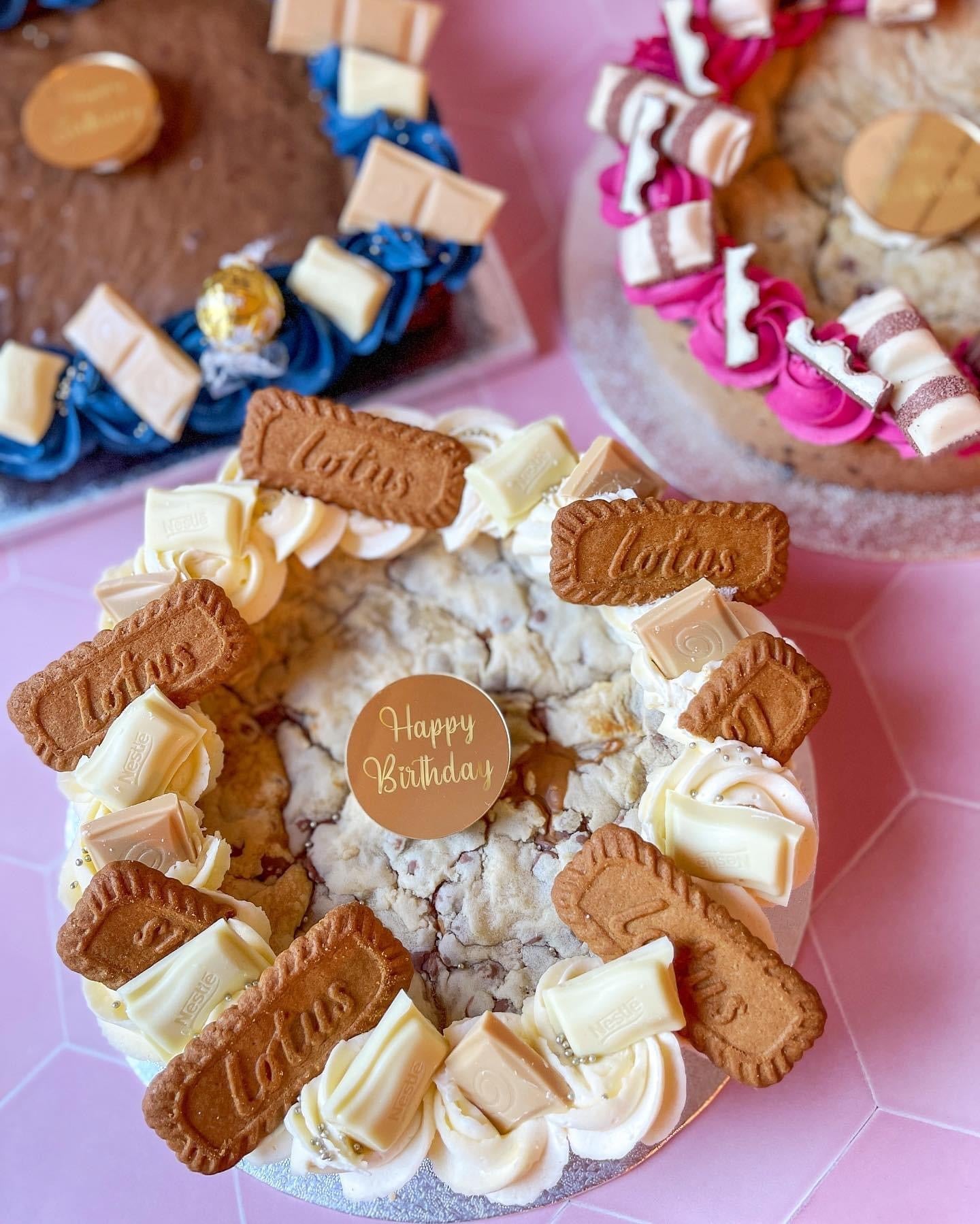 Cookie Pie Cake