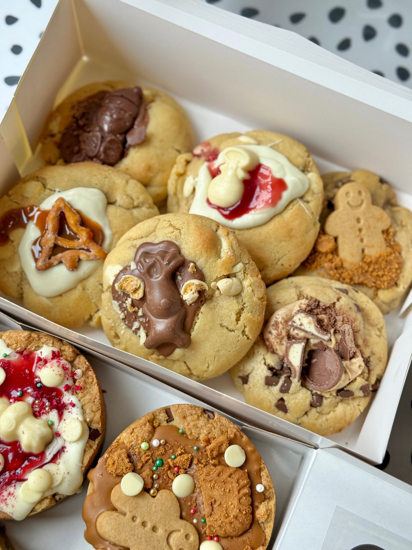 Christmas stuffed cookies £18