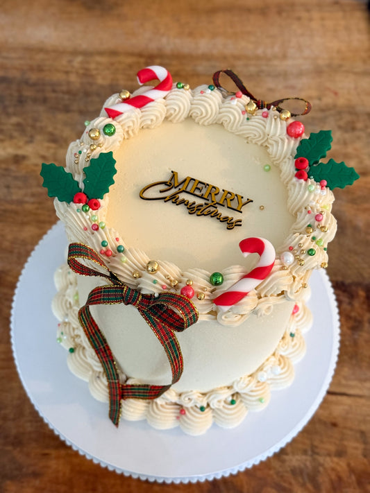 Christmas Vintage Cake £65