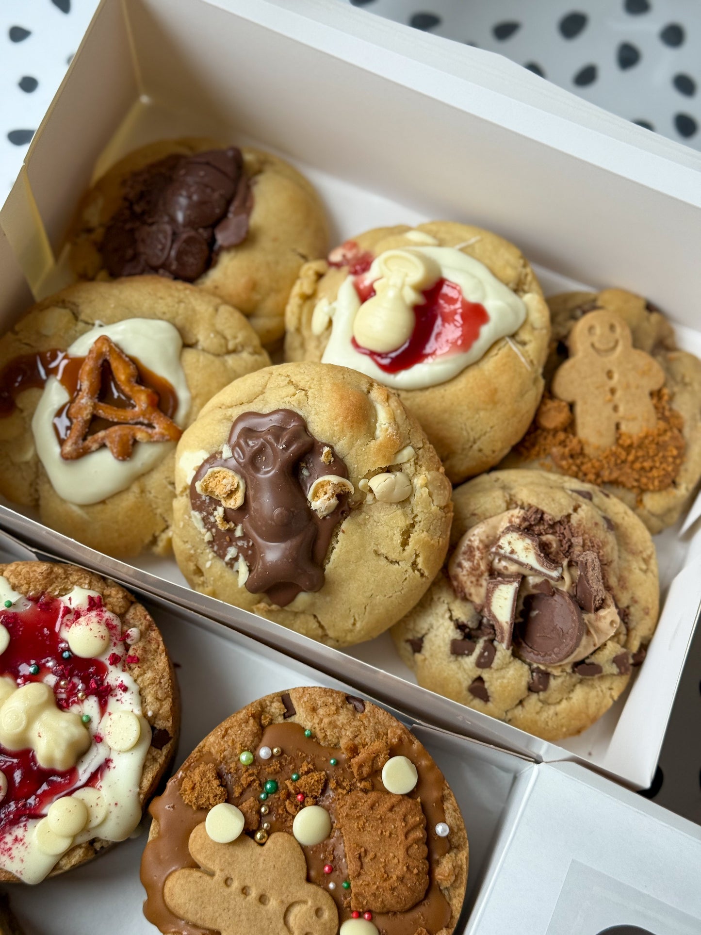 Christmas stuffed cookies £18