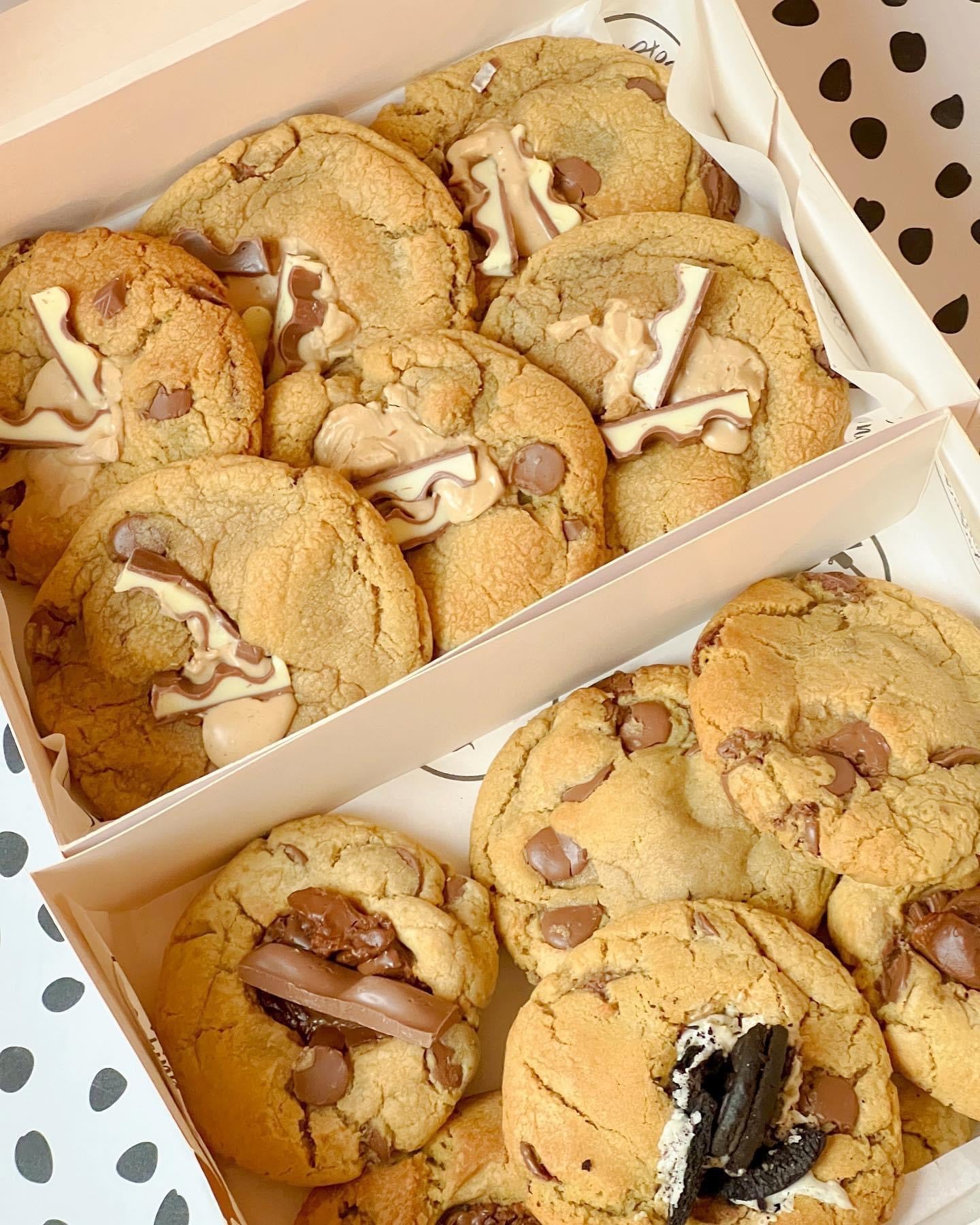 Stuffed Cookie Boxes