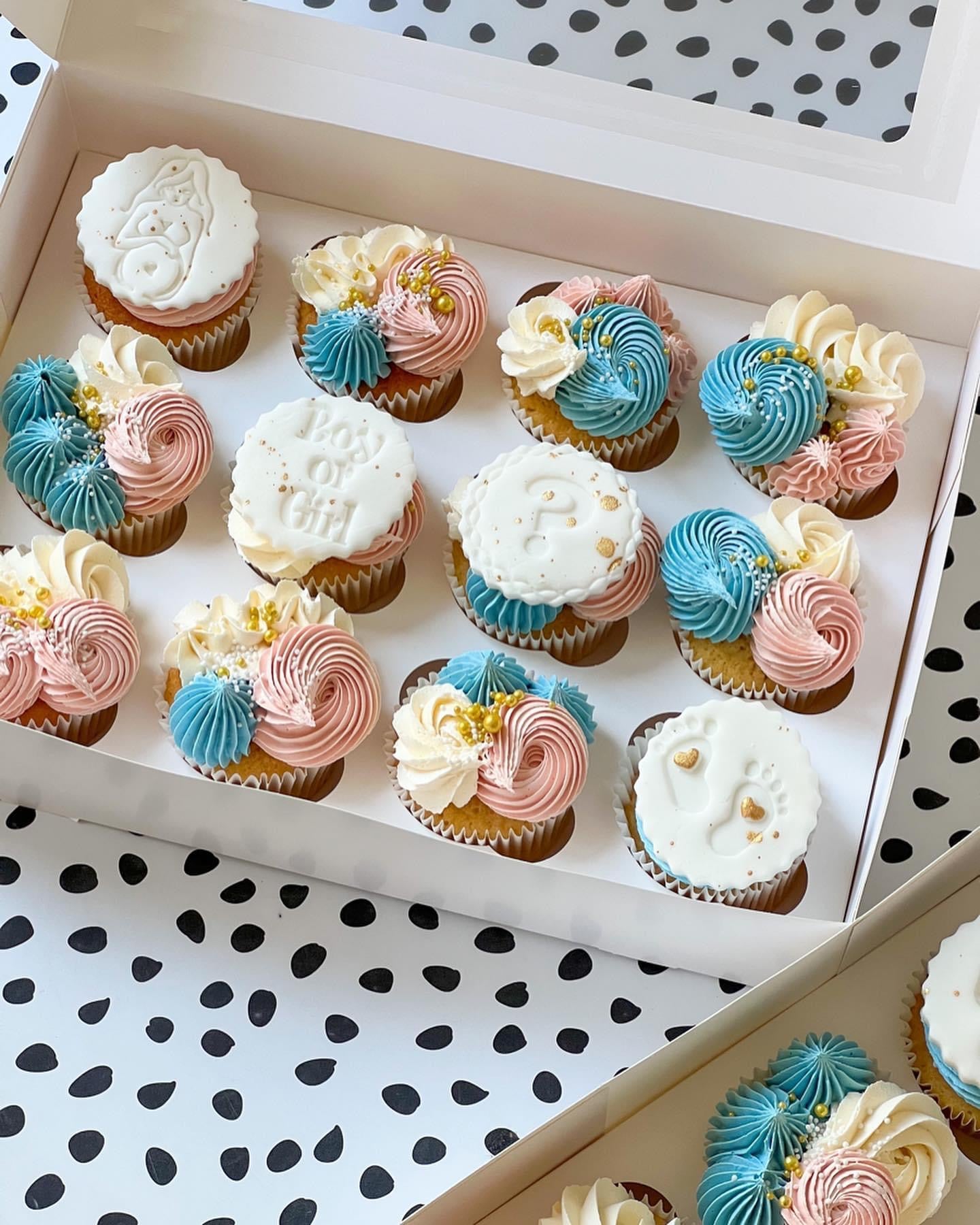 Colour Themed Cupcakes